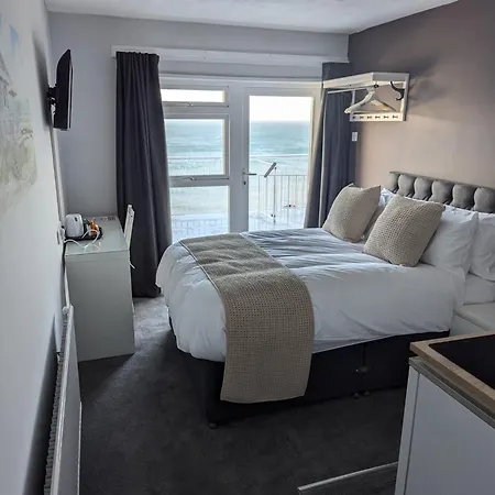 Fieldhead Hotel,